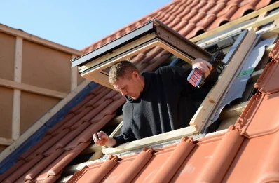 Pose de fenêtres de toit Velux à Brizeaux